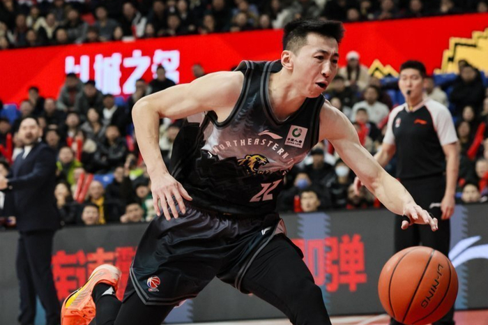 吉林队爆冷击败辽宁 防守反击成关键