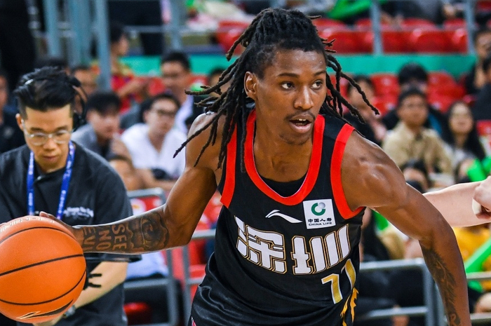 贺希宁王浩然爆发率队双杀天津 深圳豪取两连胜