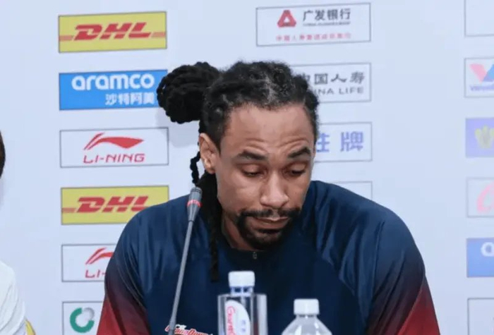 辽宁力克广东杜锋点名焦泊乔失误引争议